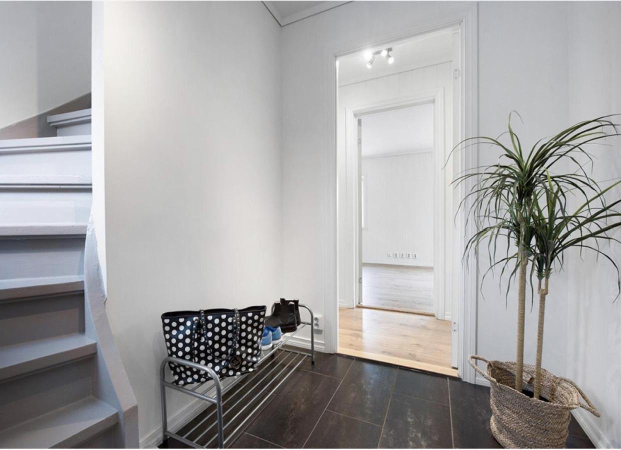 5-bedroom In Asane, Holiday home *