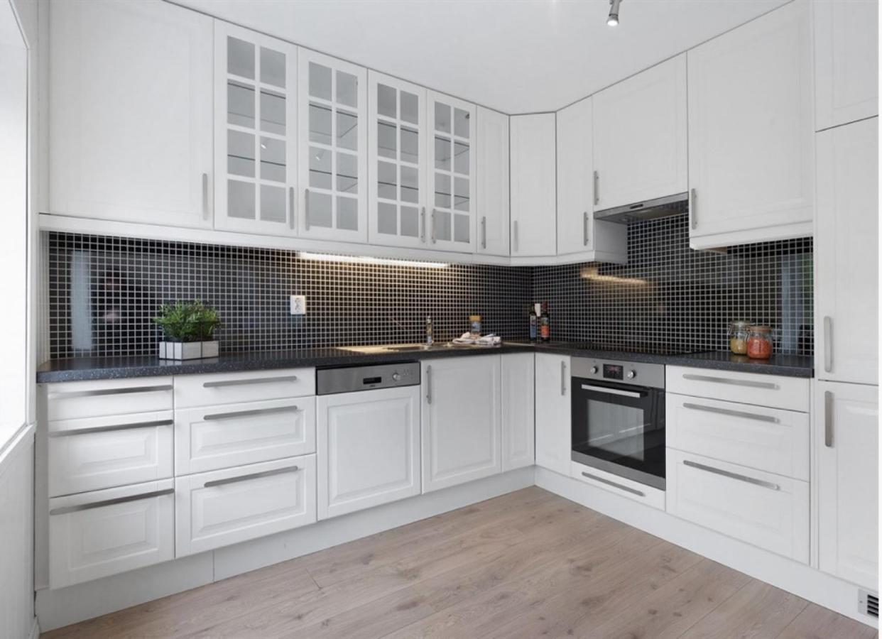 Holiday home 5-bedroom In Asane, Bergen